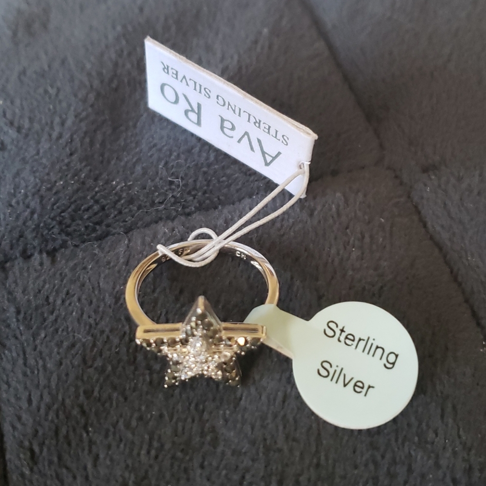 Sterling silver star ring